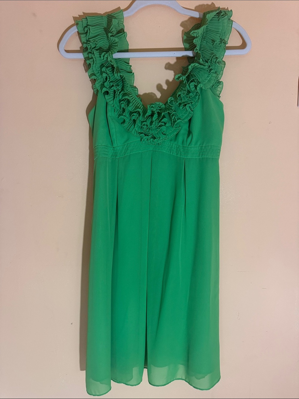 Charming Lilly Pulitzer Kelly Green Chiffon Ruffle Dress Size 4